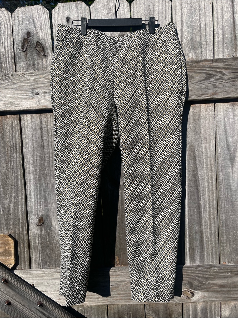 Talbots Black, White and gold metallic threading Geometric Dress Pants Sz 10